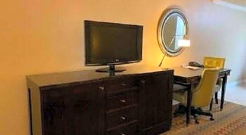 Hotel Saddleback