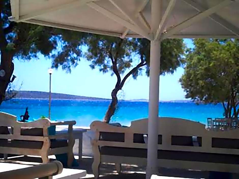 Aliki Panorama Rooms -breakfast included-