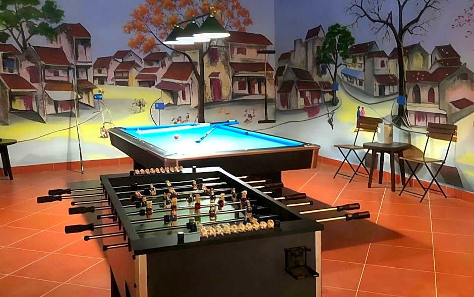 Paragon Noi Bai Hotel and Pool