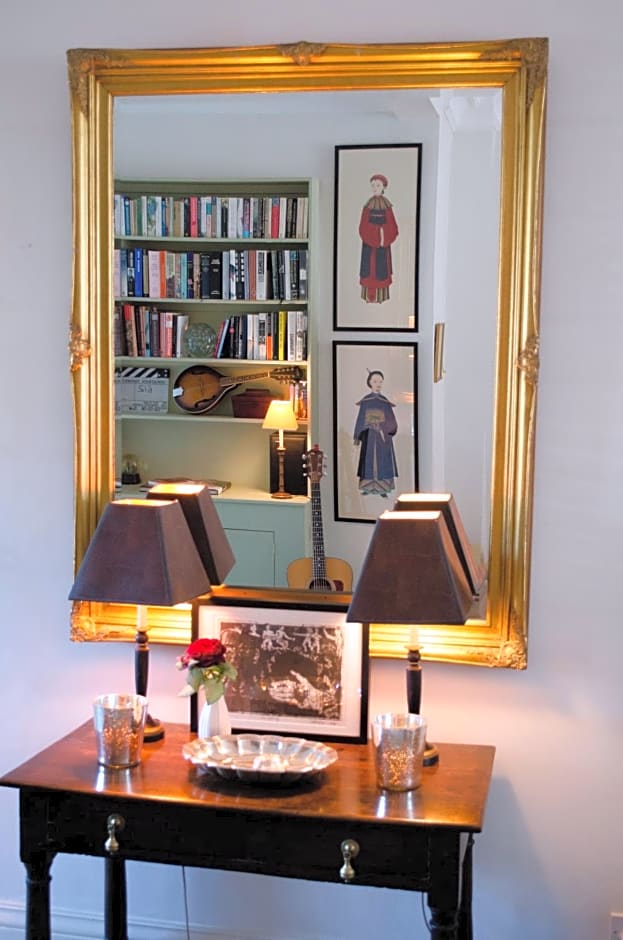 The Hollies Bed and Breakfast