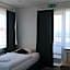 101 Guesthouse Hotel