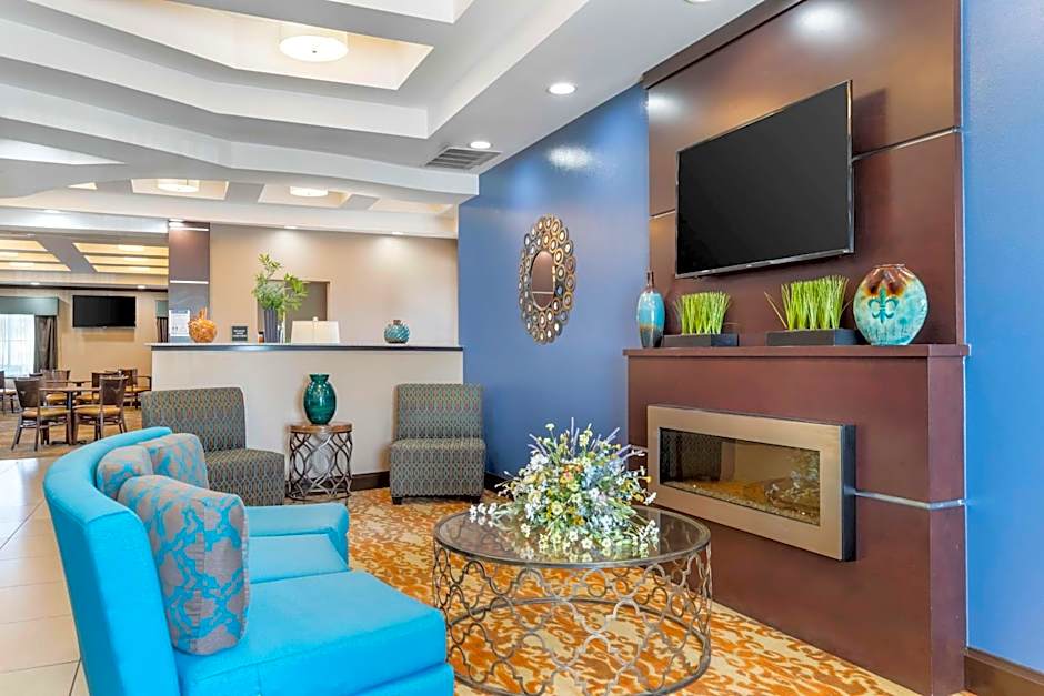 Best Western Plus Longhorn Inn & Suites