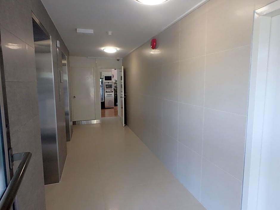 Burleigh Gardens North Hi Rise Hotel