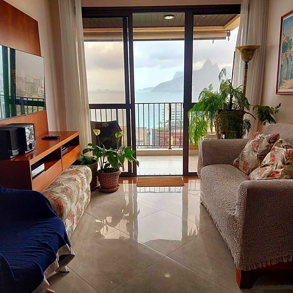 SUH Arpoador Dreams Amazing View!