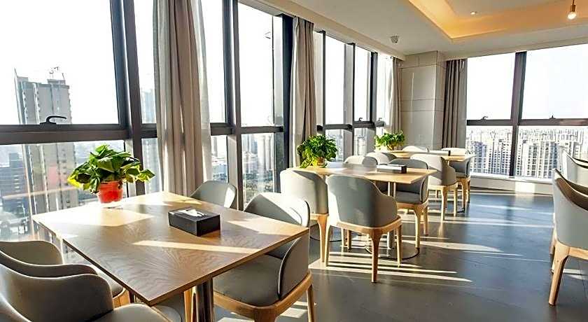 GreetTree Inn Jieshou Renmin Road Guozhen Plaza