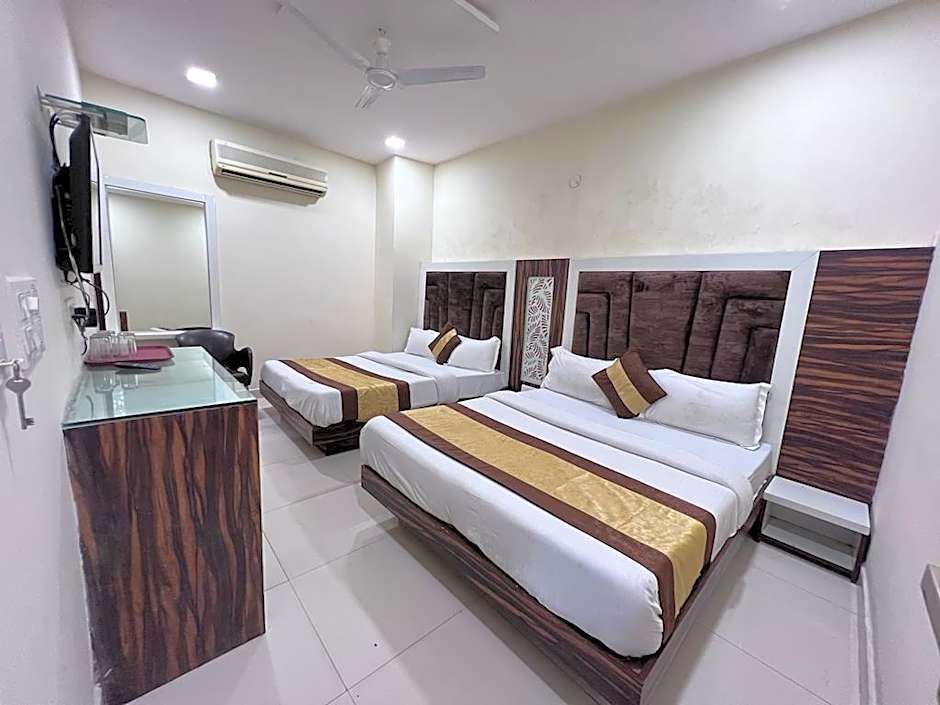 Hotel Sehmi's Best Rest Inn