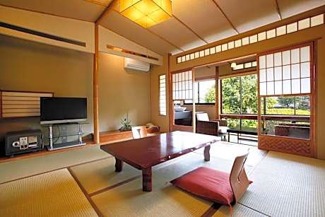 Japanese-Style Triple Room