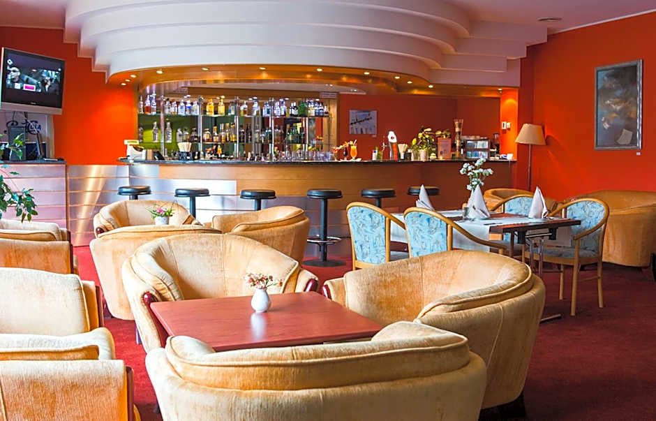 Hotel Atut w Licheniu