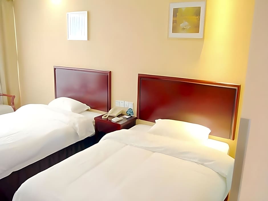GreenTree Inn Jiangyin Zhouzhuang Shiji Avenue Business Hotel