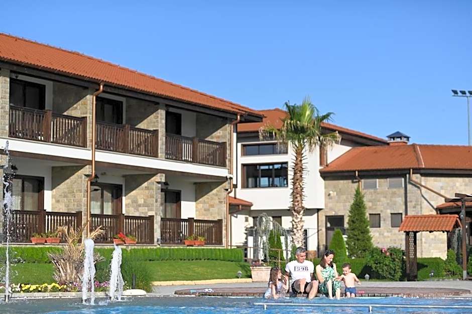 Boutique Complex Trakiets