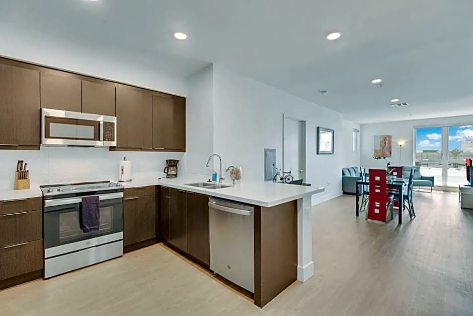 Apart Hotel near Dodgers Stadium
