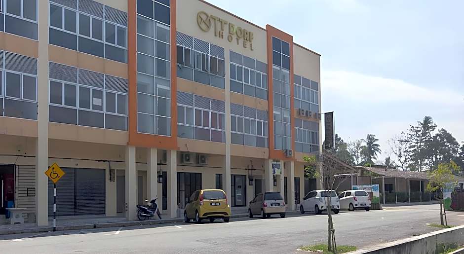 OYO 44099 Tt Dorf Hotel