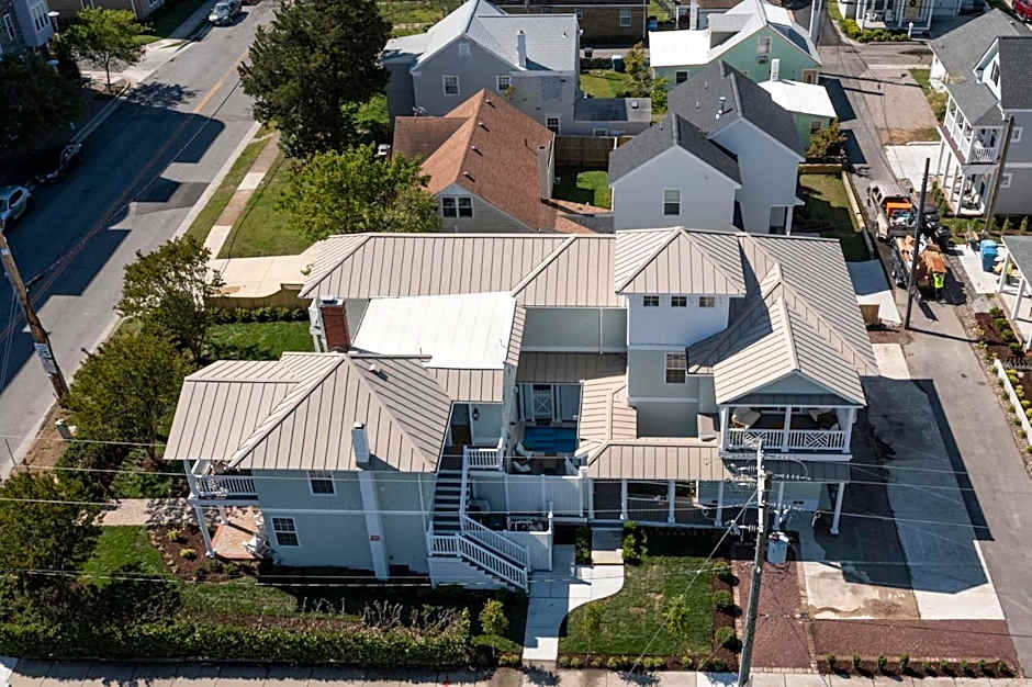 Albermarle #202 Inn at Old Beach