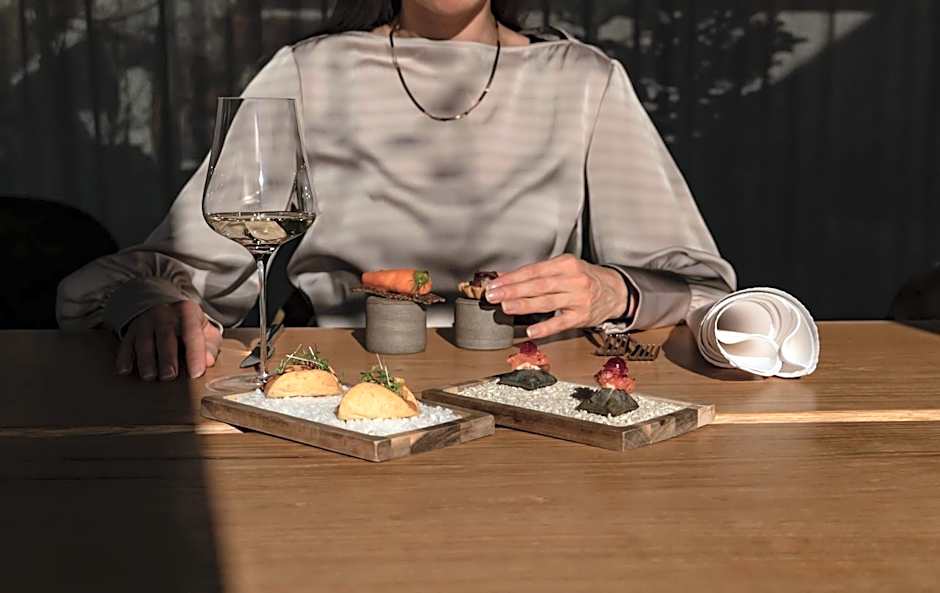 Haller Suites & Restaurant