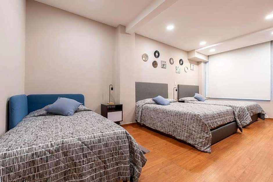 401 Location 3Bdrm 2bath apt with AC Rooftop