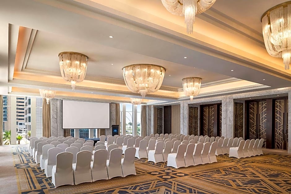 Wyndham Grand Doha West Bay Beach