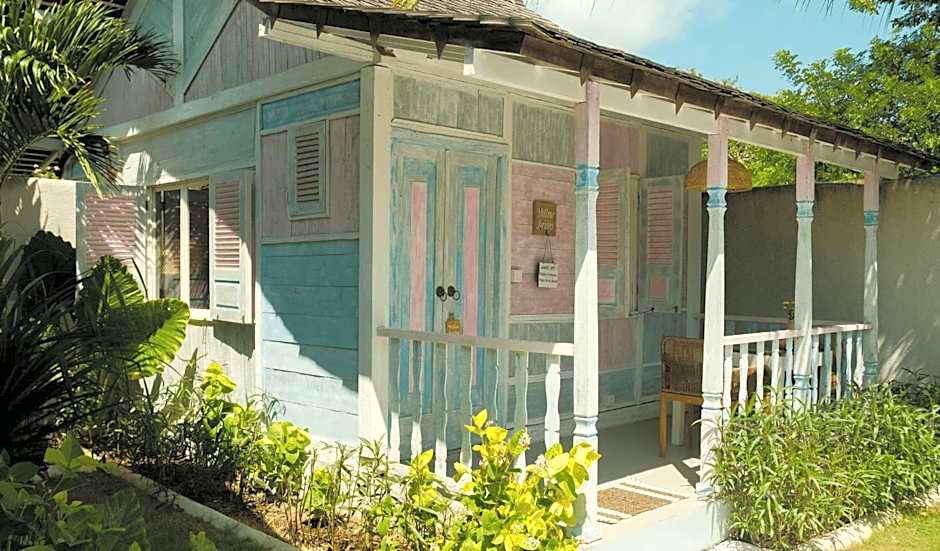 The Shacks at Sandy Bay