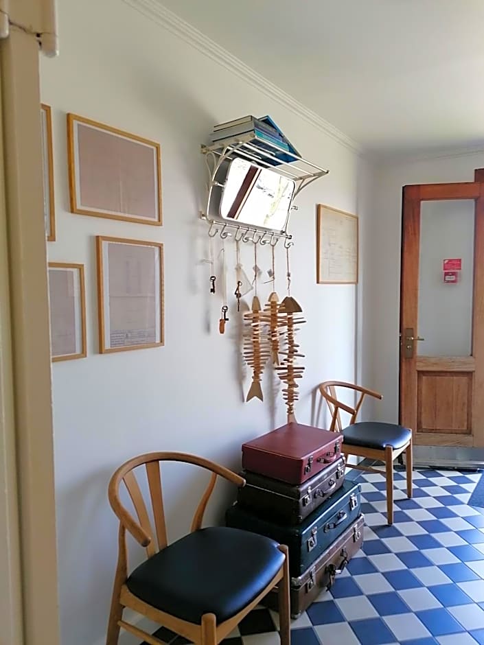 Femmasteren Hotel & Hostel