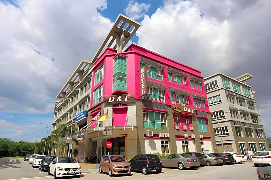 D&F BOUTIQUE HOTEL ERA SQUARE
