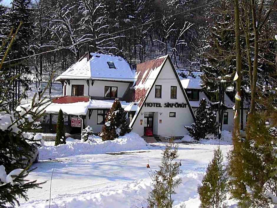 Hotel Síkfőkút