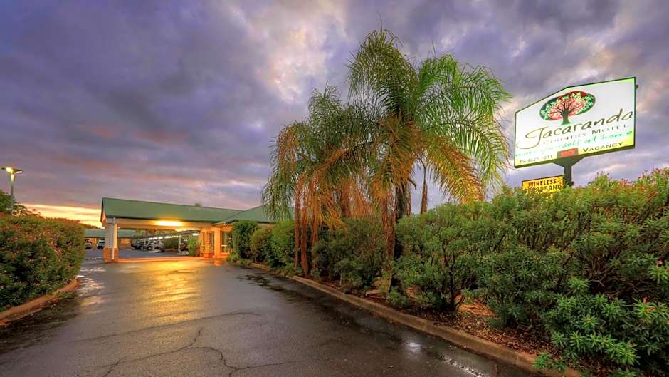Jacaranda Country Motel