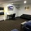 Budget Inn & Suites