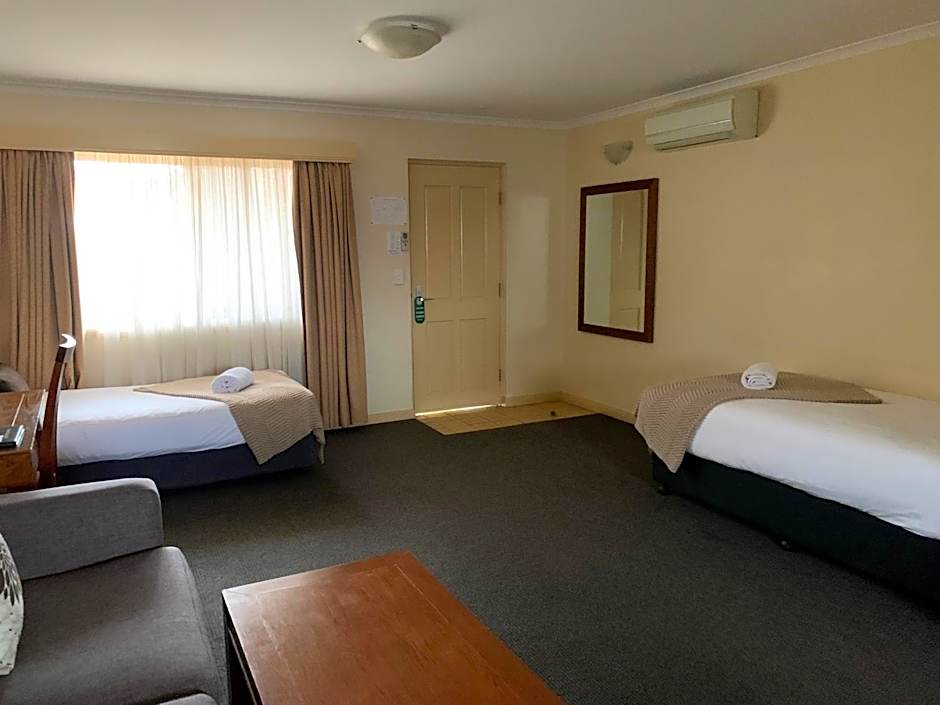 Armidale Pines Motel