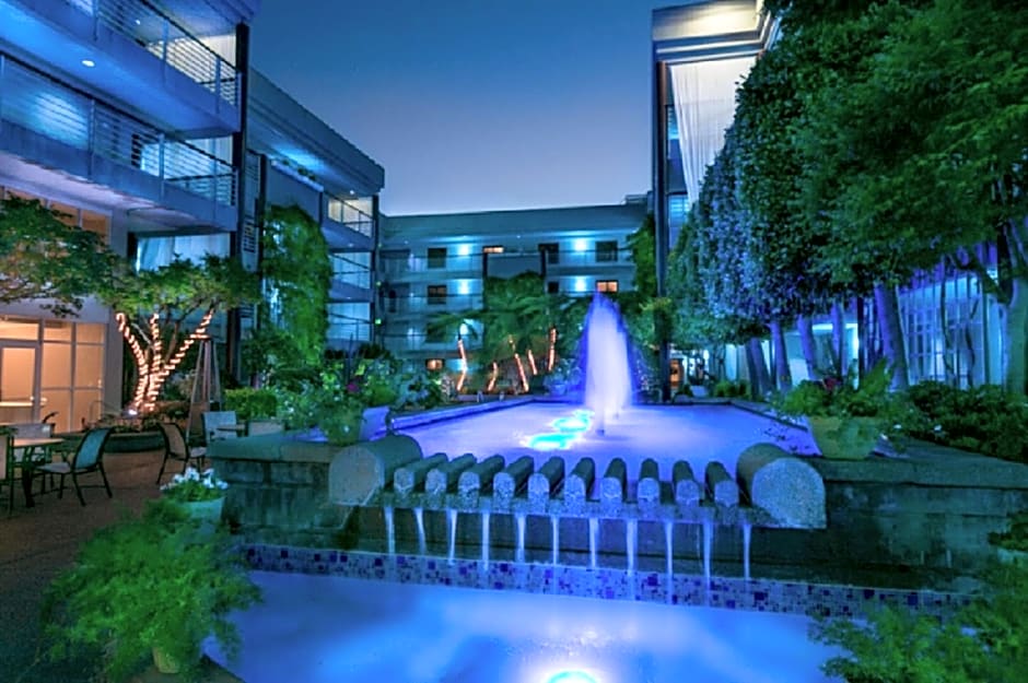 Cupertino Hotel