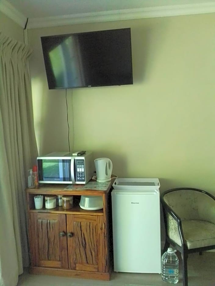 Dennecres4GuestRooms