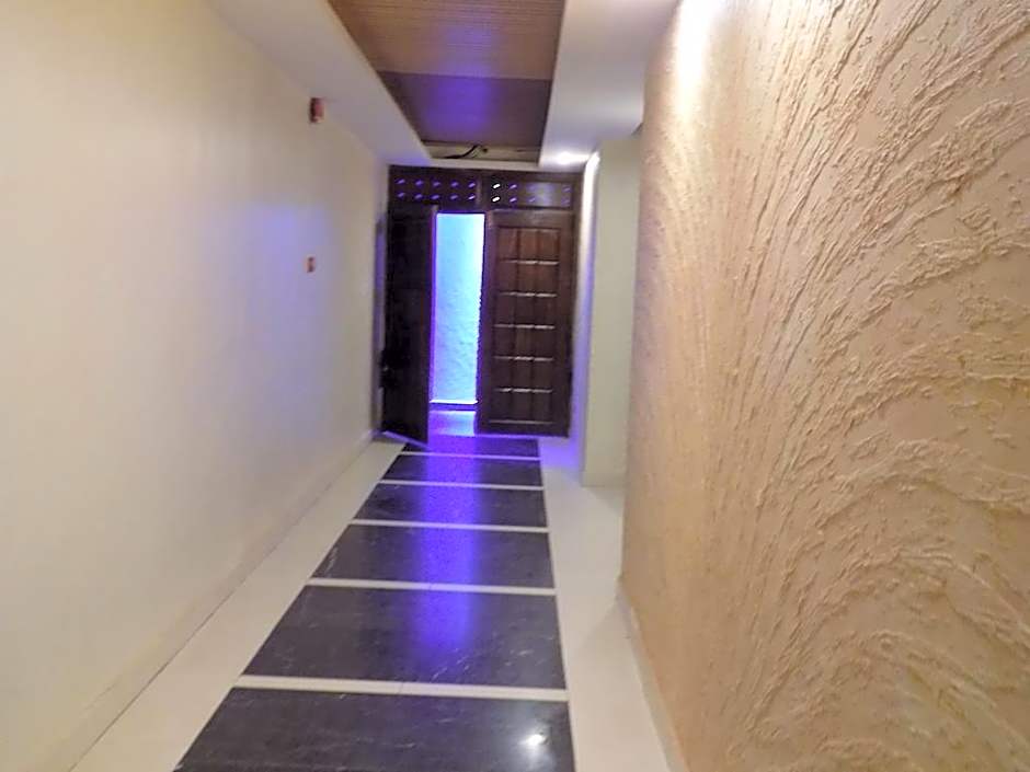 Freedom City Hotel