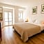 INT Lisbon Suites