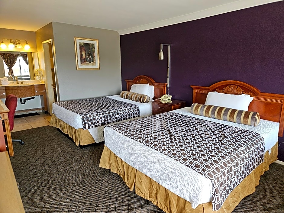 Fullerton Inn