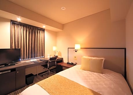 Standard Single Room - Smoking