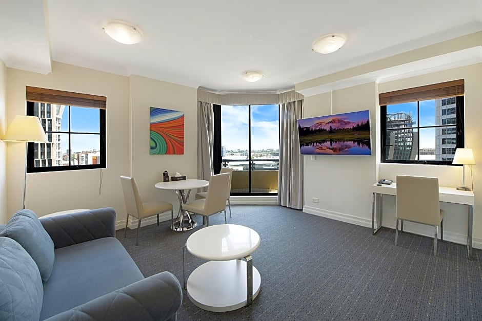 YEHS Hotel Sydney Harbour Suites