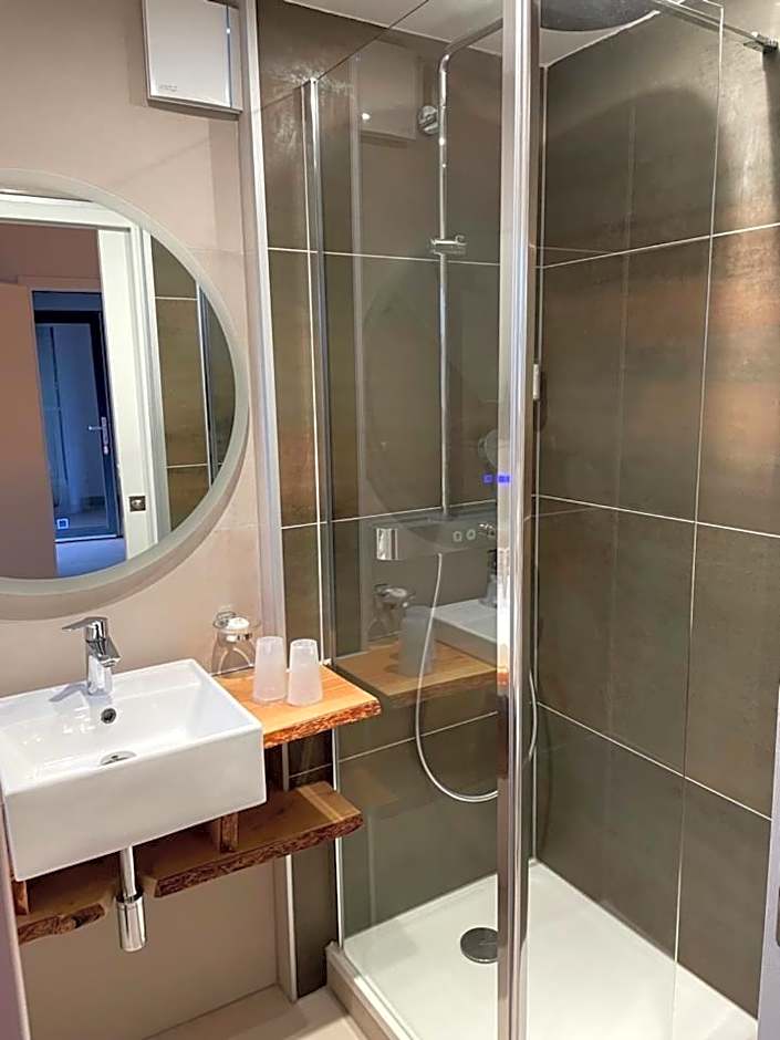 Hôtel Restaurant Domaine De Basil