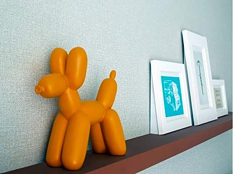 Room, 1 King Bed, Accessible (Shower)