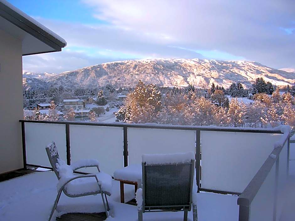 Criffel Peak View Bed and Breakfast