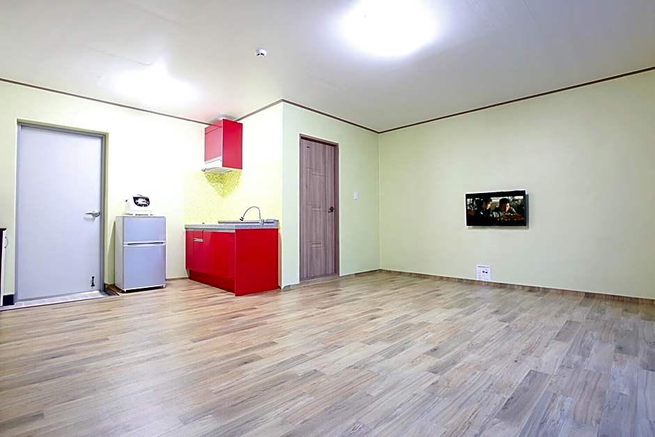 Hwacheon Gwangbawi Rock Pension