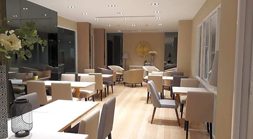 Paeva Luxury Serviced Residence