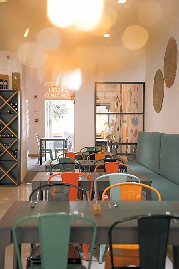 PTM DownTown Hostel&Suites