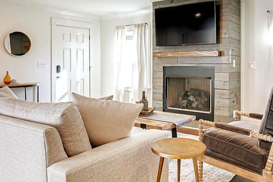 NEW! Highland House of Historic Downtown Franklin