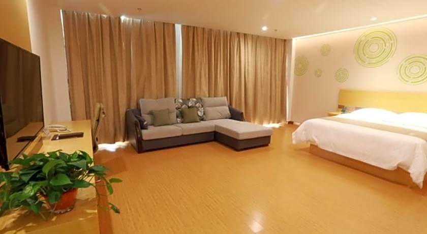 GreenTree Inn Anyang Neihuang County Zaoxiang Avenue