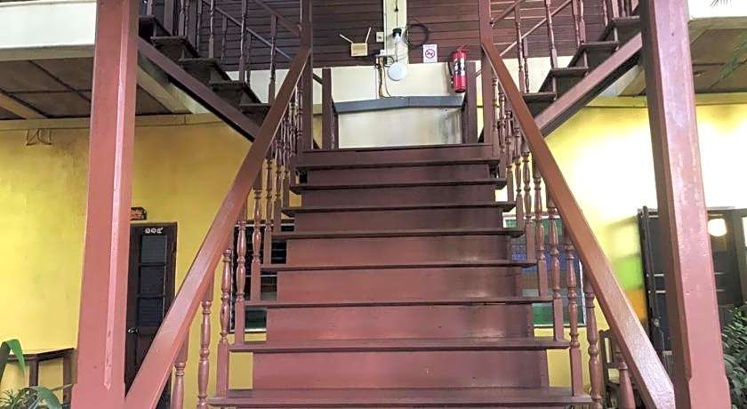 Golden Triangle Palace