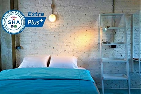 Chanchalay Hip Hostel SHA Extra Plus