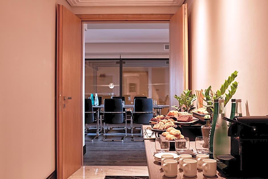 Antigon Urban Chic Hotel - The Leading Hotels of the World