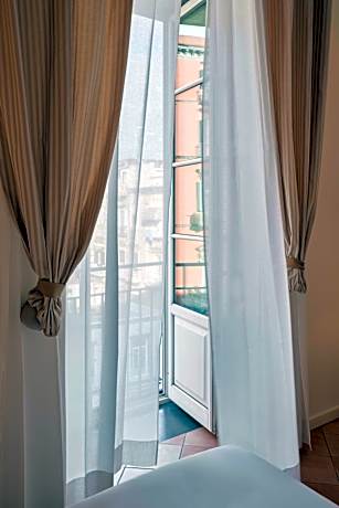 Twin Guest Room with Terrace