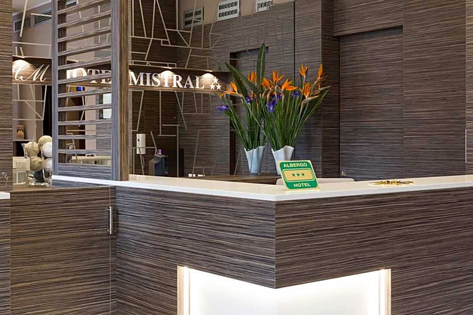 Hotel Mistral