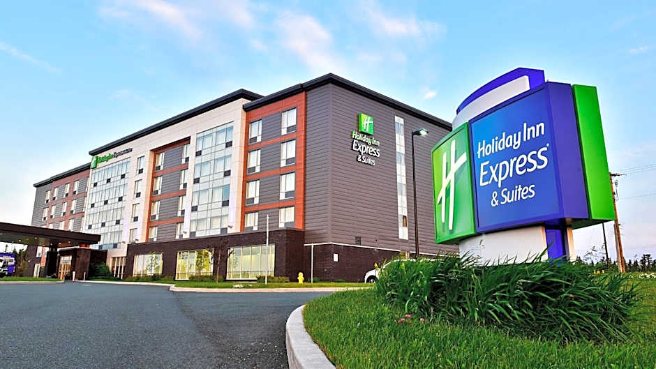 Holiday Inn Express & Suites St. Johns Airport By IHG