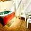 Baden Lodge Motel - PRIVATE SPA Bath