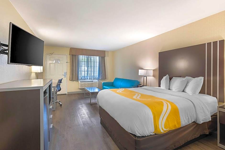Quality Inn & Suites Camarillo-Oxnard